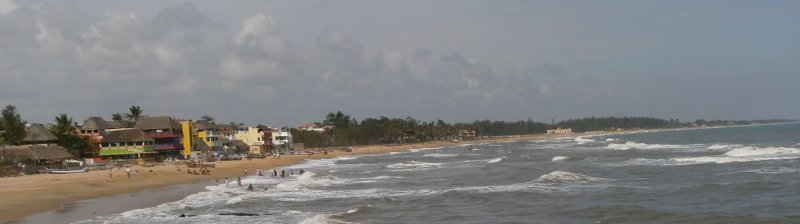 Mahabalipuram beach, the tourist lodge on the left